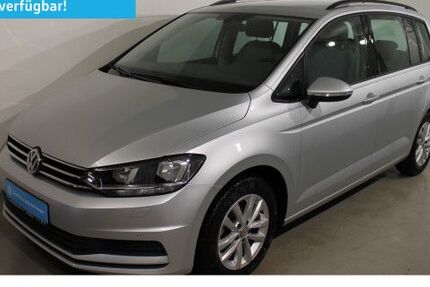VW Touran 29.200 km 20.980 € Olching 82140