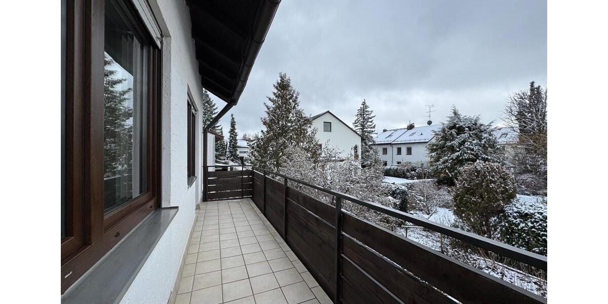 Doppelhaushälfte Gilching - 6 Zimmer, 160 m&sup2;, 2.850&euro; | Angebot:25540017