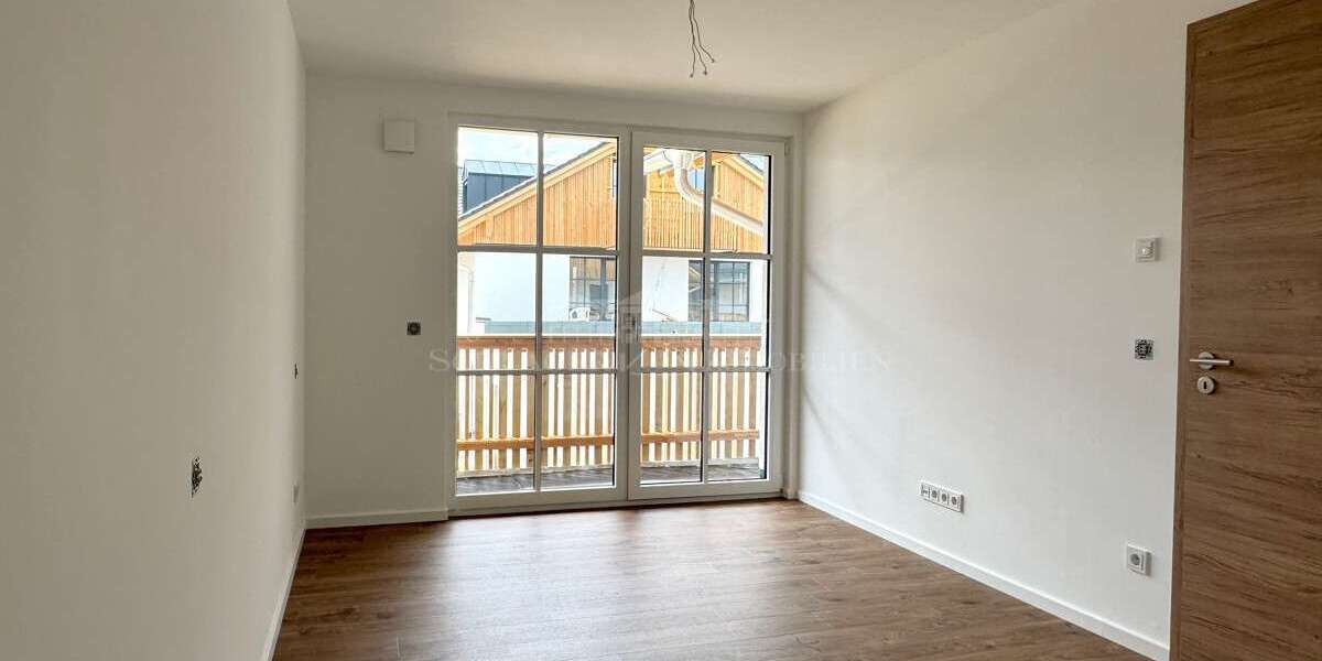 Etagenwohnung Taufkirchen - 2 Zimmer, 79 m&sup2;, 1.952&euro; | Angebot:27382977