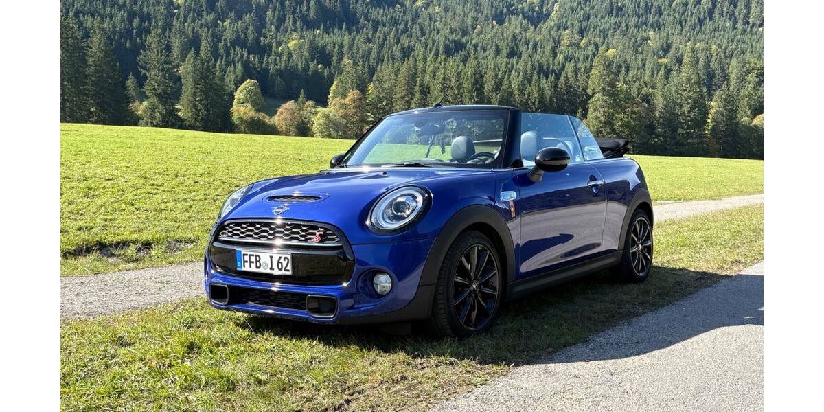 Mini Cooper S Cabrio 28.000 km 22.999 &euro; Germering 82100
