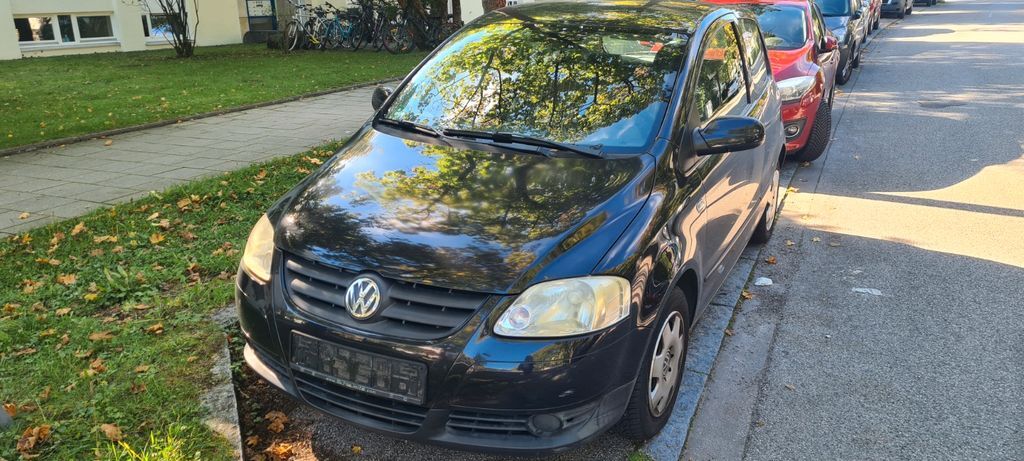 VW Fox 130.799 km 1.000 € München 81369