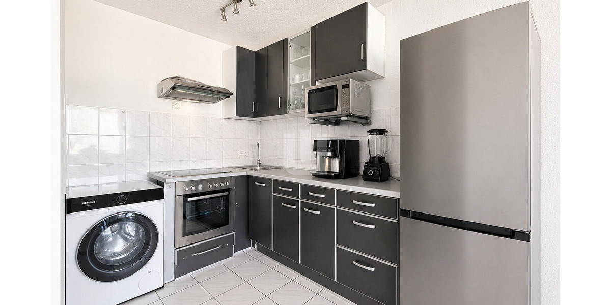 WINDISCH IMMOBILIEN - Vermietete 2-Zimmerwohnung im 12. OG im Olympiadorf - Etagenwohnung München Am Riesenfeld | Angebot:26423729
