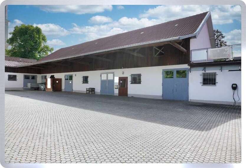 Halle in Oberding 2.500 € 500 m²