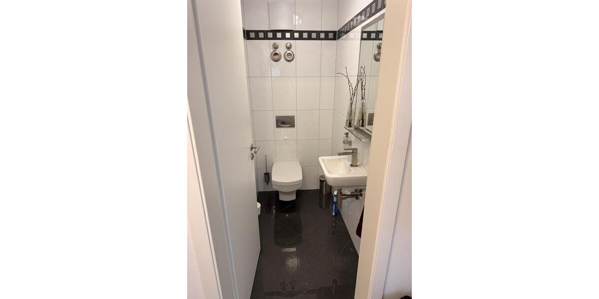 Erdgeschoßwohnung München Trudering - 3 Zimmer, 103 m&sup2;, 895.000&euro; | Angebot:25143340