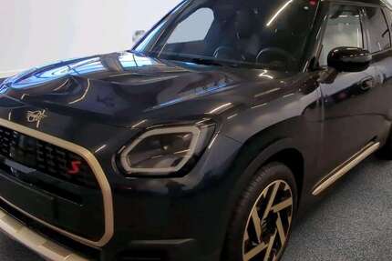 Mini Countryman S All4 4.130 km 44.988 &euro; München 80788