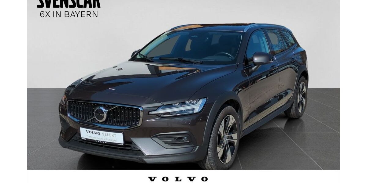 Volvo V60 Cross Country 90.700 km 37.890 &euro; Baierbrunn 82065