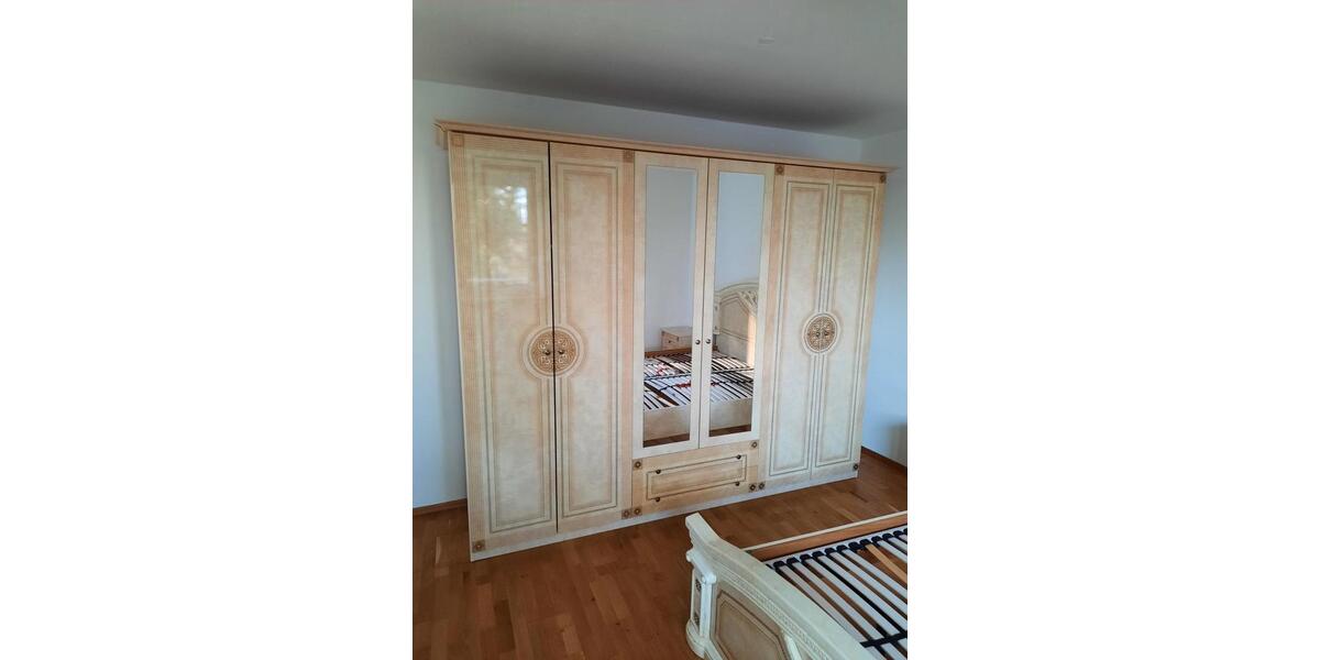 Etagenwohnung Haar - 3 Zimmer, 84 m&sup2;, 1.750&euro; | Angebot:24978599