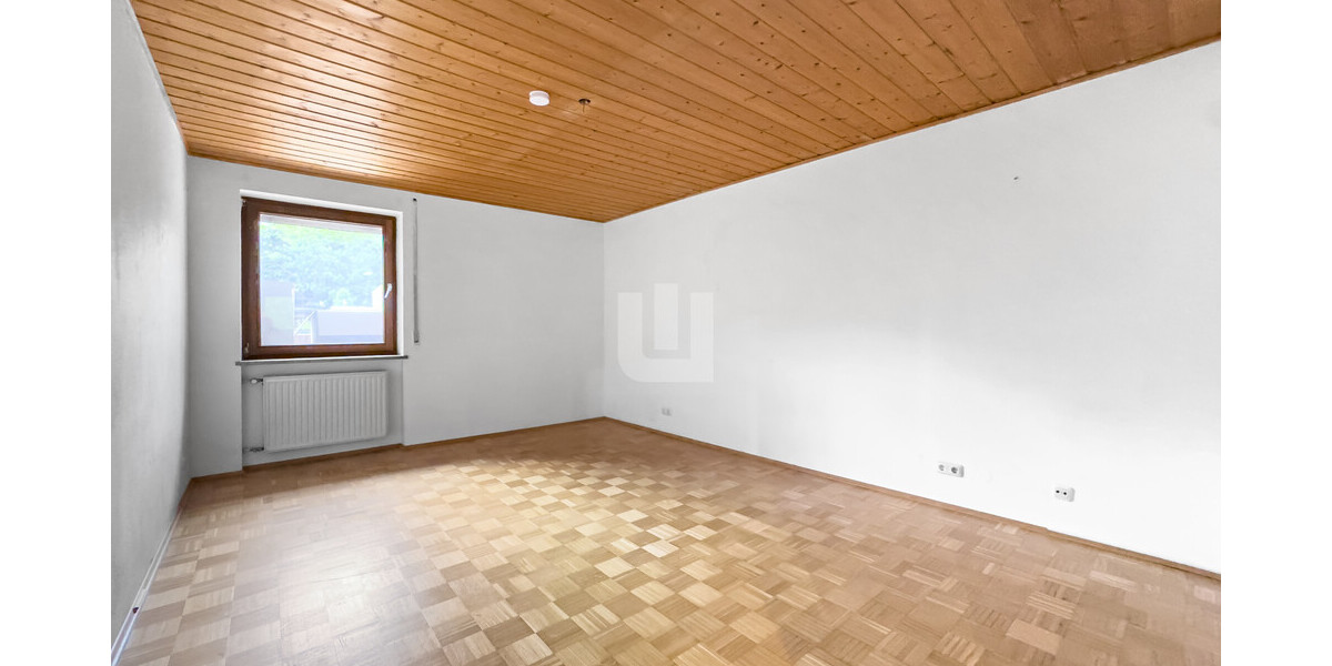 WINDISCH IMMOBILIEN – Gewerbeimmobilie mit vier Büros und einer Wohnung - ideal für den Mittelstand 10.5 zimmer