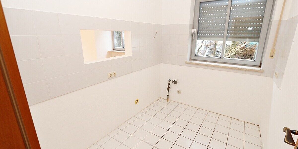 !! RARITÄT !! ** Garten-Paradies ** 3-Zimmer-Maisonette-Wohnung * sonnig ruhig idyllisch in SOLLN * 3 zimmer