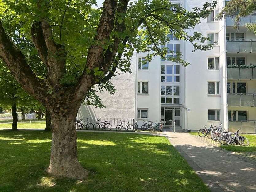 Wohnung zum Mieten in München 923,31 € 58.29 m²