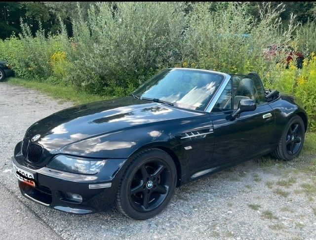 BMW Z3 174.000 km 11.990 € München 81373
