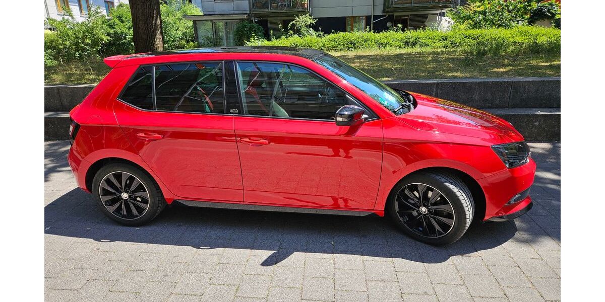 Skoda Fabia 139.500 km 9.899 &euro; München 80797