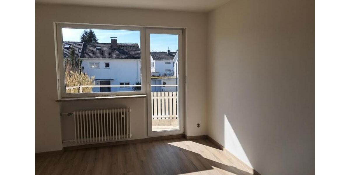 Reihenhaus Planegg - 4 Zimmer, 130 m&sup2;, 2.350&euro; | Angebot:25292281