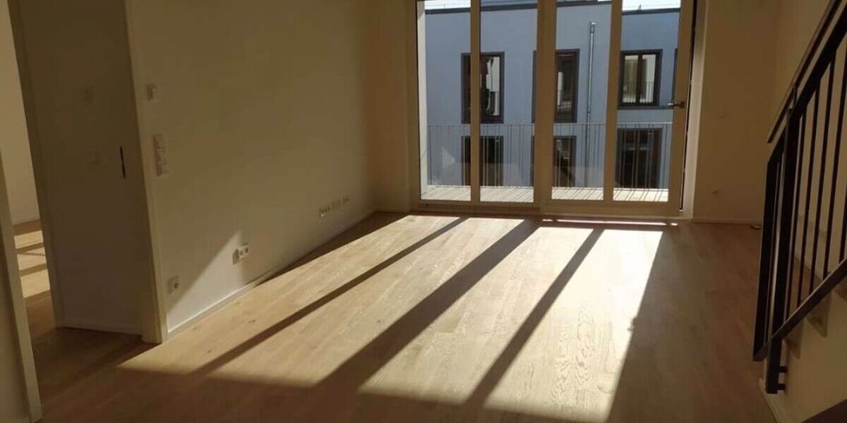 Super Dachterrassenwohnung, ruhig, hell, am Park, S-Bahn 200 m. - Einfamilienhaus München Aubing | Angebot:27083483