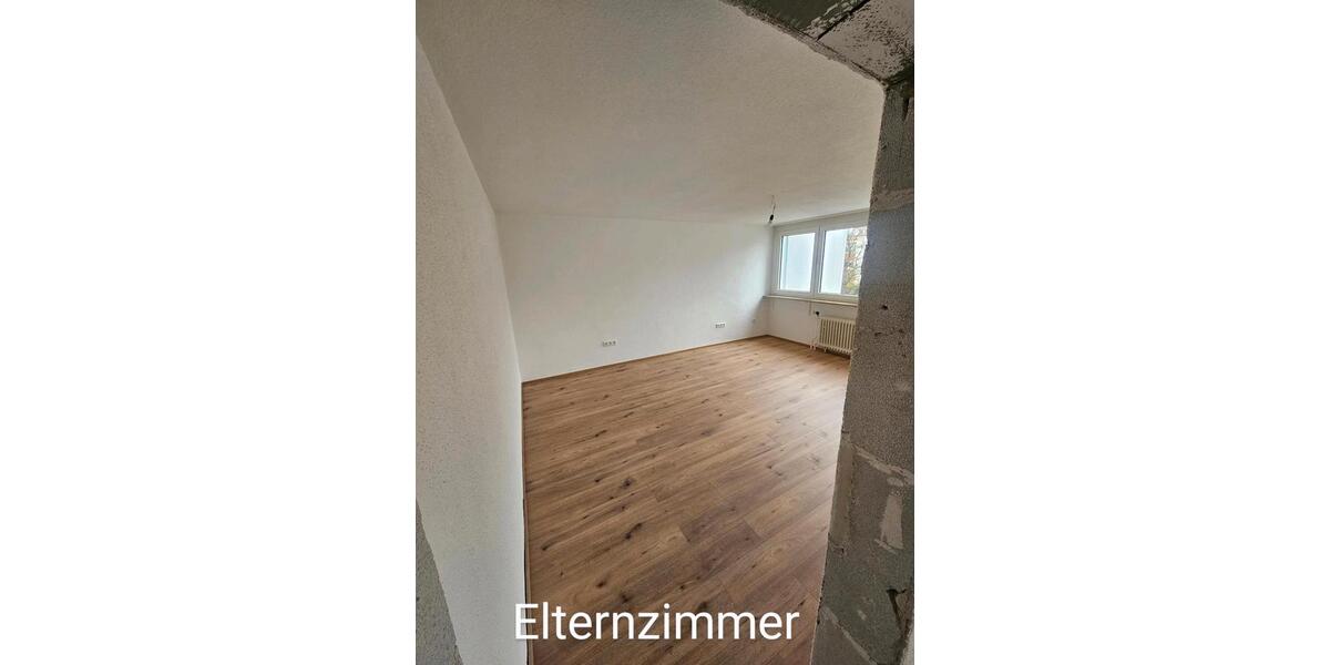 Etagenwohnung Germering - 4 Zimmer, 99 m&sup2;, 2.400&euro; | Angebot:25945342