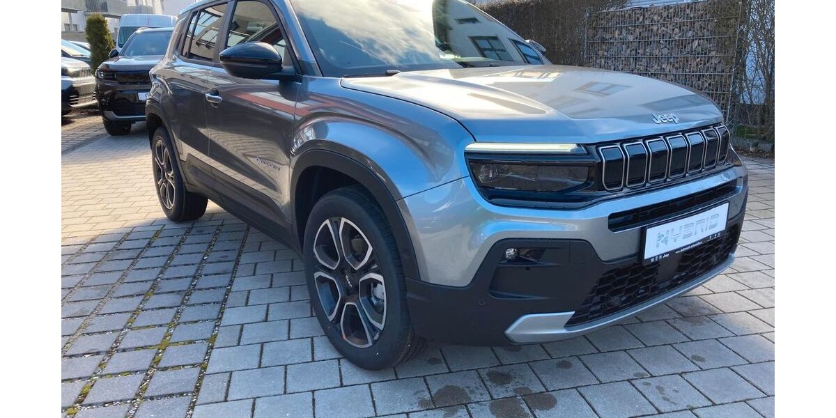 Jeep Avenger 2.650 km 31.590 &euro; Ismaning 85737