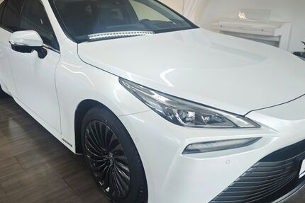 Toyota Mirai 15.000 km 19.790 &euro; Fürstenfeldbruck 82256
