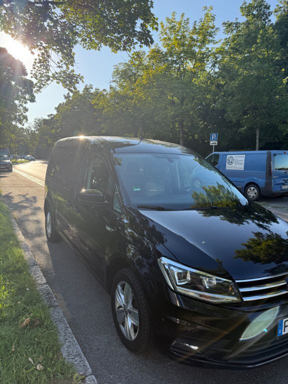 VW Caddy 378.000 km 10.600 € Germering 82110