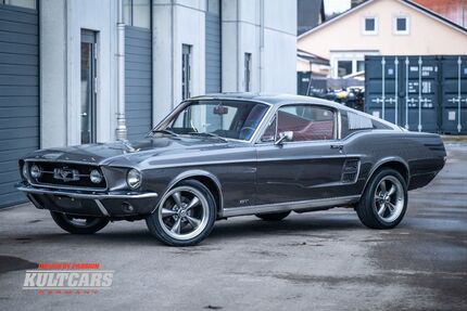 Ford Mustang 90.500 km 64.900 &euro; München 80939