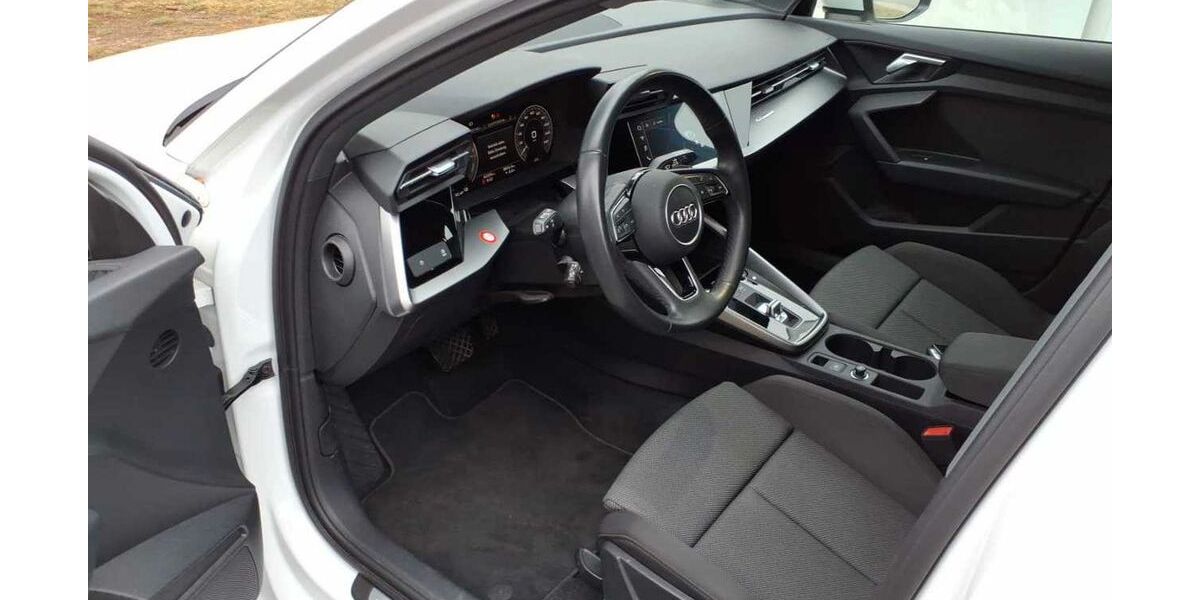 Audi A3 43.095 km 24.930 &euro; Wolfratshausen 82515