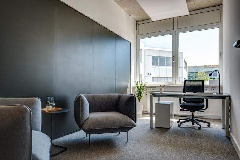 Vollmöbliertes Büro im Coworking Center Ismaning - flexibel & ausgestattet zimmer