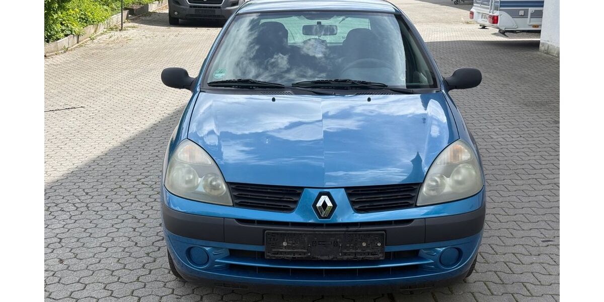 Renault Clio 145.000 km 690 &euro; Eching 85386
