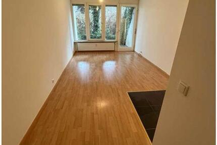 Wohnung München Ramersdorf-Perlach - 1 Zimmer, 33 m&sup2;, 935&euro; | Angebot:26312820