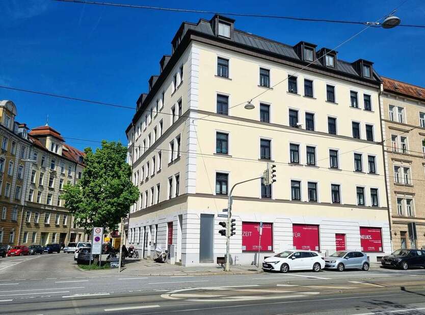 Büro in München 990.000 € 164.03 m²