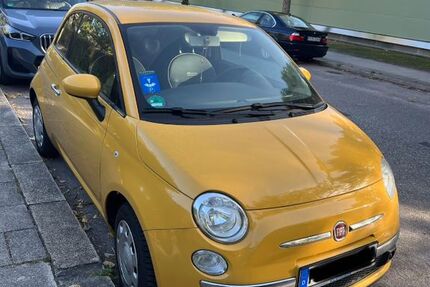 Fiat 500 30.100 km 8.500 &euro; München 80995