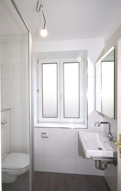 Sonnige, vollkommen neu renovierte 4-Zimmer Wohnung mit Südloggia in Neuhausen 4 zimmer