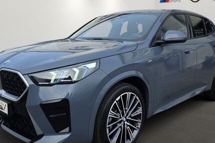 BMW X2 7.450 km 42.980 &euro; München 80687