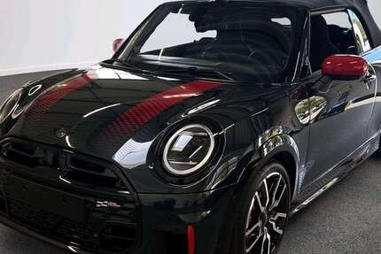 Mini John Cooper Works Cabrio 2.500 km 46.128 &euro; München 80788