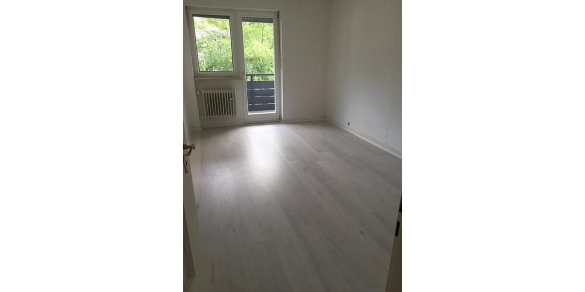 Grosszügiges topgepflegtes Reihenhaus in Baldham-Waldkolonie 5 zimmer