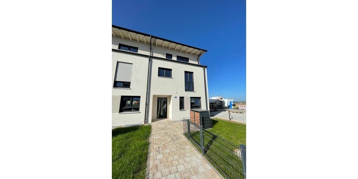 Reihenendhaus Poing - 5 Zimmer, 136 m&sup2;, 2.800&euro; | Angebot:25661494