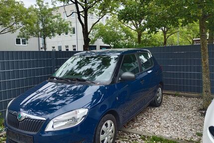 Skoda Fabia 103.000 km 2.900 &euro; München 80801