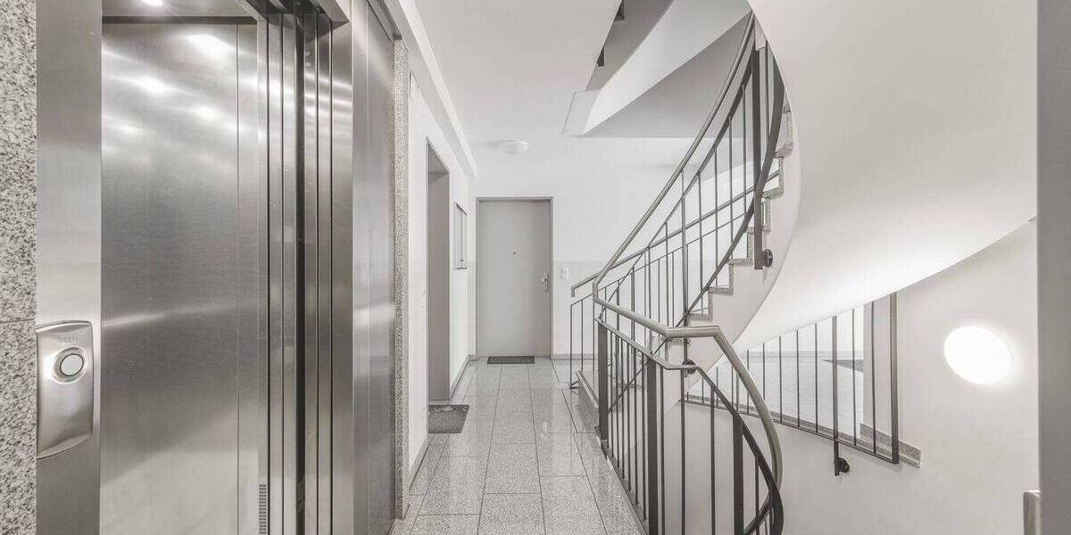 Etagenwohnung München Bogenhausen - 3 Zimmer, 75 m&sup2;, 659.000&euro; | Angebot:26318652