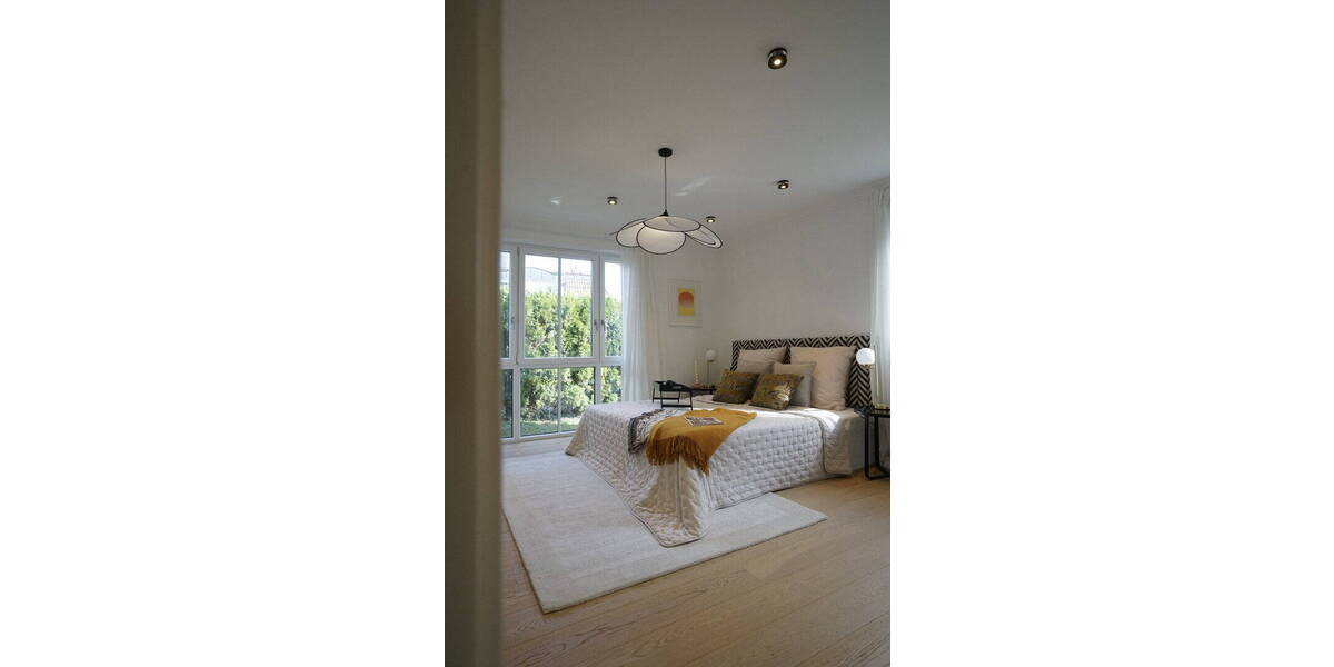 Etagenwohnung München Bogenhausen - 4 Zimmer, 196 m&sup2;, 1.490.000&euro; | Angebot:26389268