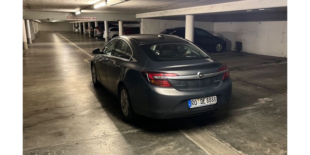 Opel Insignia 178.000 km 5.400 &euro; Poing 85586