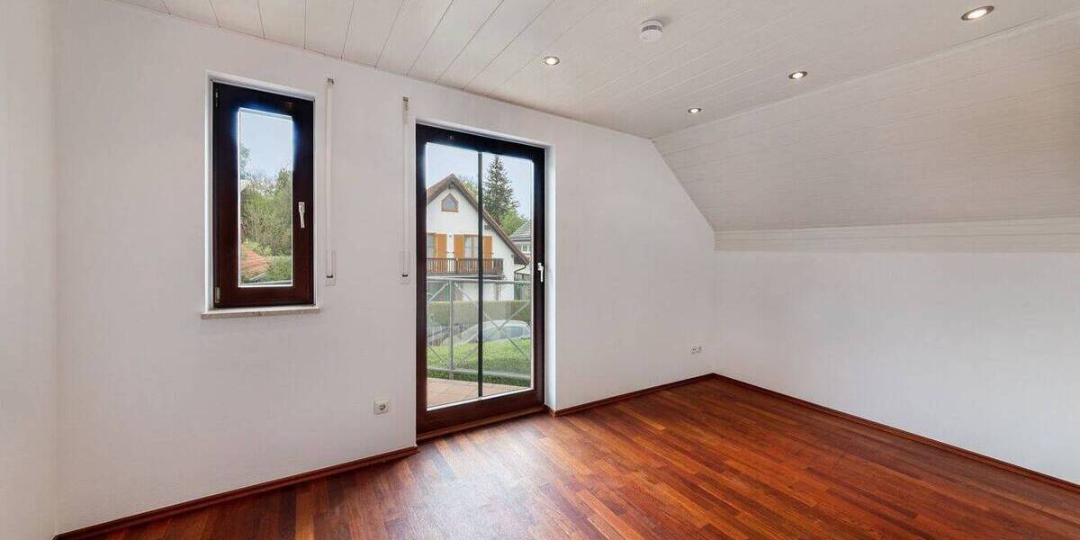 Doppelhaushälfte München Allach-Untermenzing - 5 Zimmer, 132 m&sup2;, 1.050.000&euro; | Angebot:26875616