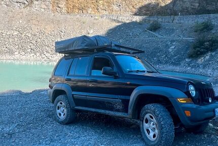 Jeep Cherokee 135.000 km 12.500 &euro; München 80636