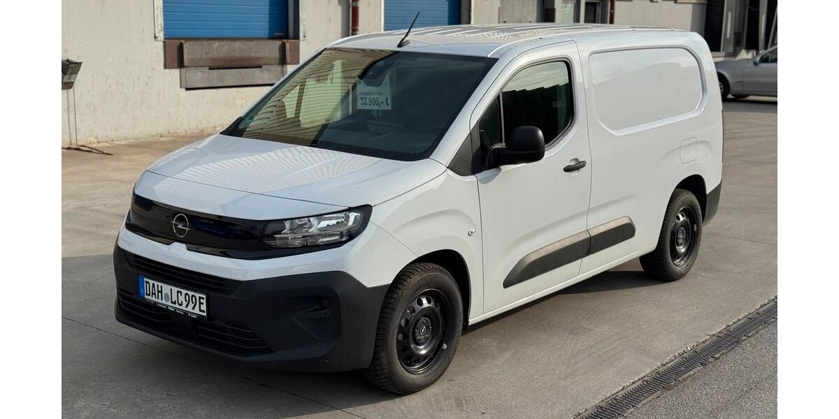 Opel Combo 2.000 km 32.900 &euro; Dachau 85221