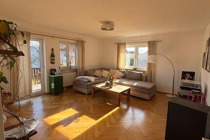 Große 4-Zimmerwohnung mit Balkon und großem Garten - nicht möbl 4 zimmer