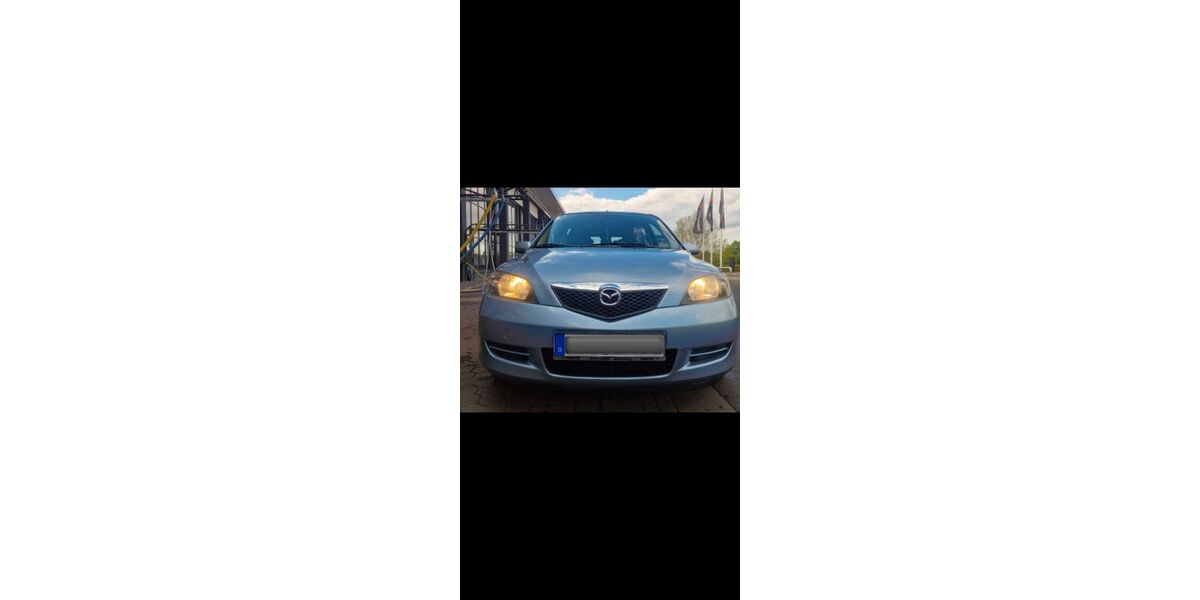 Mazda 2 65.000 km 3.000 &euro; München 80809