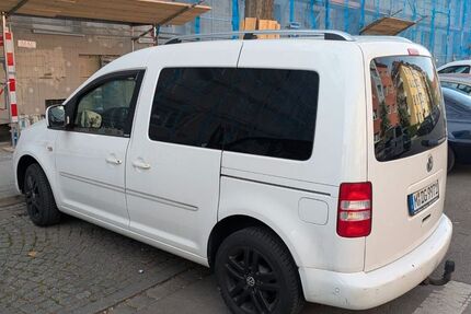 VW Caddy 180.000 km 9.600 &euro; München 80804