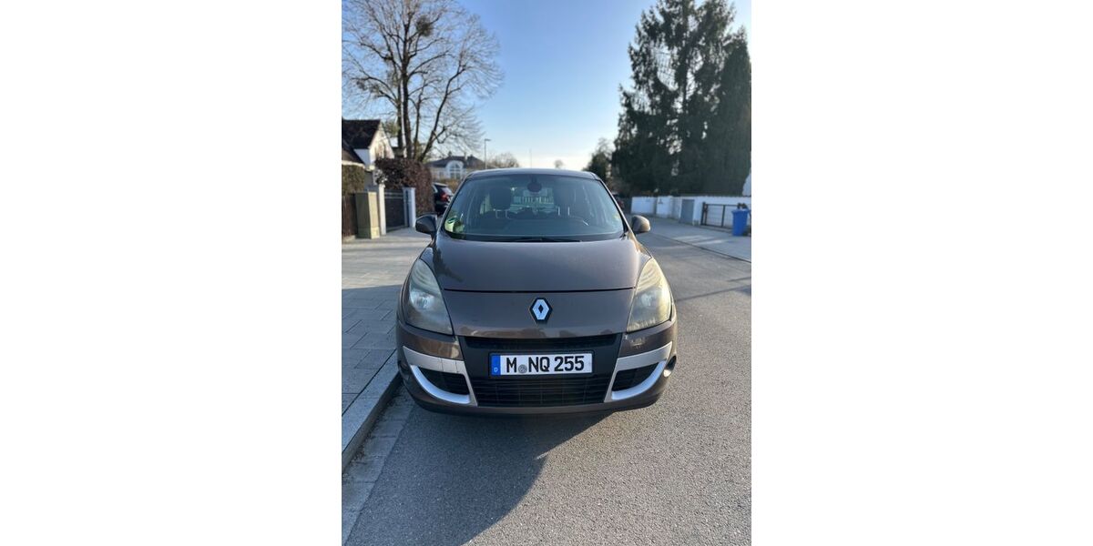 Renault Scenic 210.000 km 2.850 &euro; Gräfelfing 82166