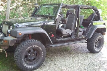 Jeep Wrangler 215.000 km 22.900 &euro; München 81377