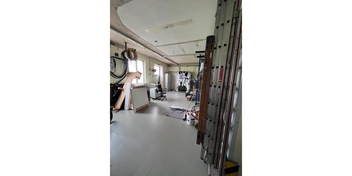 Gewerbeobjekt Hohenbrunn - 850&euro; | Angebot:23759852