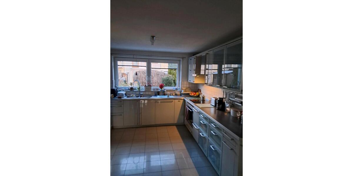 Reihenhaus Alling - 6 Zimmer, 110 m&sup2;, 2.200&euro; | Angebot:25626135