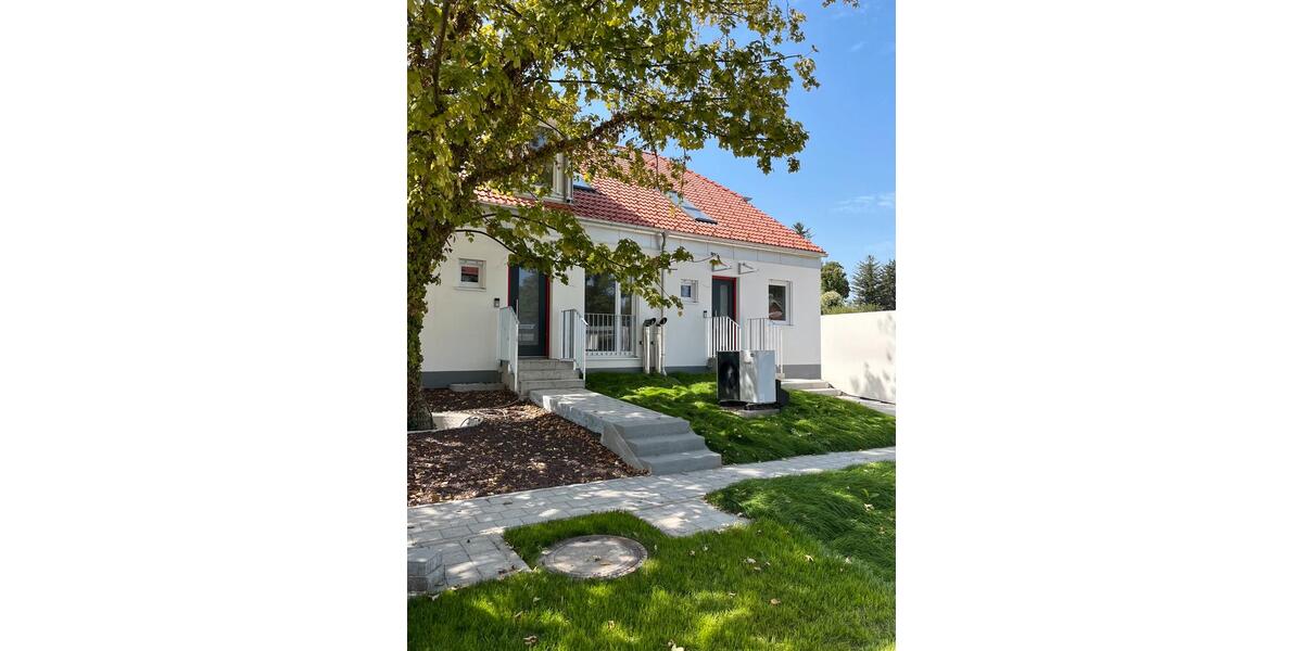 Etagenwohnung Gröbenzell - 5 Zimmer, 150 m&sup2;, 2.800&euro; | Angebot:25512572