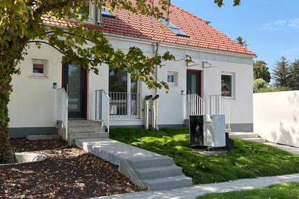 Haus Gröbenzell - 5 Zimmer, 150 m&sup2;, 2.800&euro; | Angebot:25512572